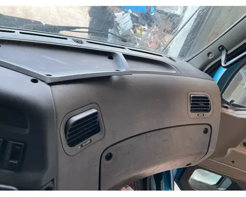 STERLING L9500 SERIES Dash Assembly