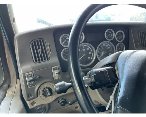 STERLING L9500 SERIES Dash Assembly