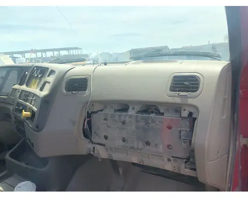 STERLING L9500 SERIES Dash Assembly