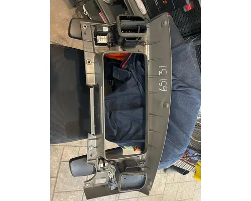 STERLING L9500 SERIES Dash Panel