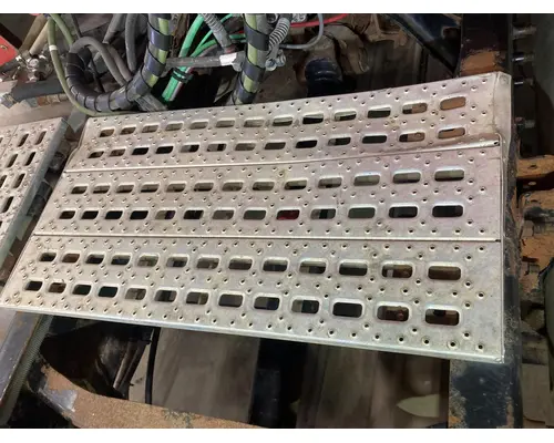 STERLING L9500 SERIES Deckplate