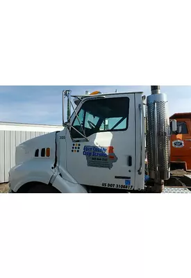 STERLING L9500 SERIES Door Assembly, Front