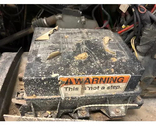 STERLING L9500 SERIES Electrical Misc. Parts