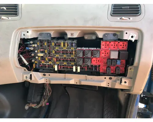 STERLING L9500 SERIES Electrical Misc. Parts