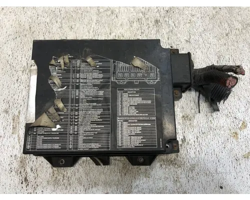 STERLING L9500 SERIES Electrical Misc. Parts