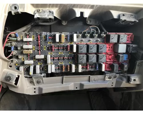 STERLING L9500 SERIES Electrical Misc. Parts
