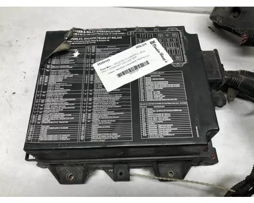 STERLING L9500 SERIES Electrical Misc. Parts