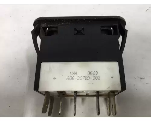 STERLING L9500 SERIES Electrical Misc. Parts