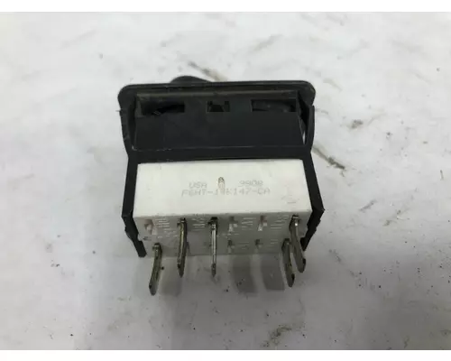 STERLING L9500 SERIES Electrical Misc. Parts