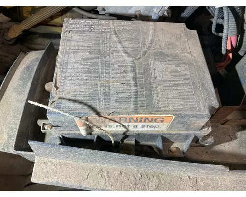 STERLING L9500 SERIES Electrical Misc. Parts