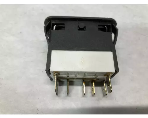 STERLING L9500 SERIES Electrical Misc. Parts