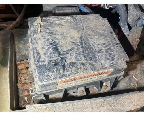 STERLING L9500 SERIES Electrical Misc. Parts