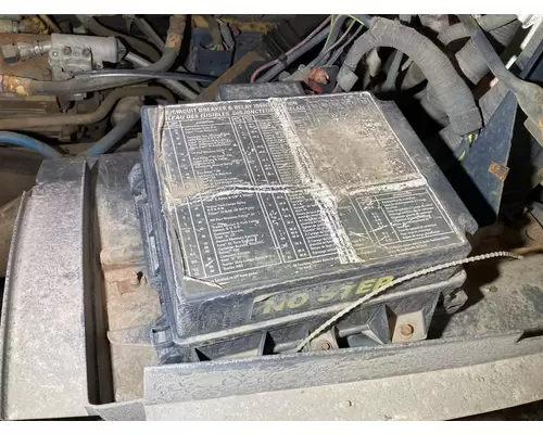 STERLING L9500 SERIES Electrical Misc. Parts