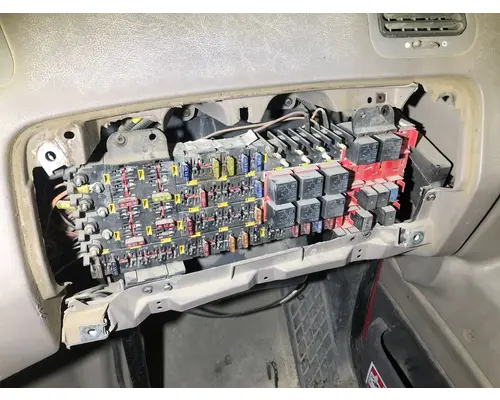 STERLING L9500 SERIES Electrical Misc. Parts