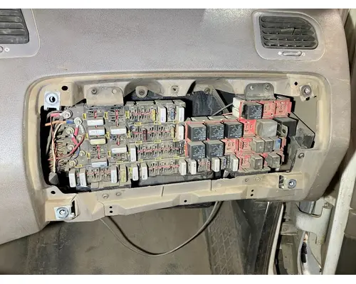 STERLING L9500 SERIES Electrical Misc. Parts