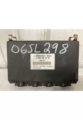 STERLING L9500 SERIES Electrical Misc. Parts