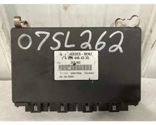 STERLING L9500 SERIES Electrical Misc. Parts