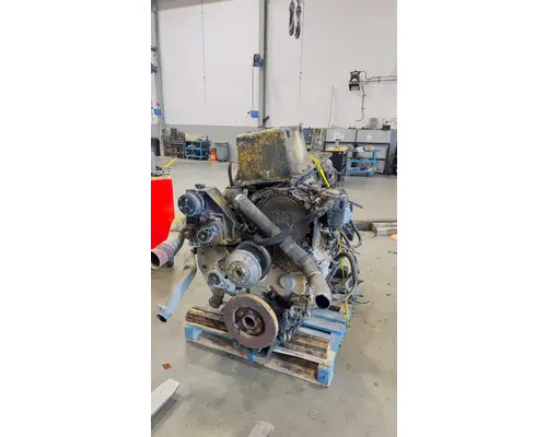 STERLING L9500 SERIES Engine Assembly
