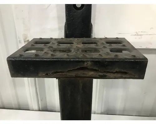 STERLING L9500 SERIES Engine Brackets, Misc.