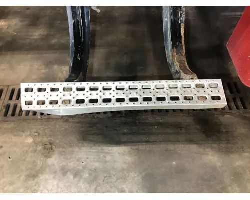 STERLING L9500 SERIES Engine Brackets, Misc.