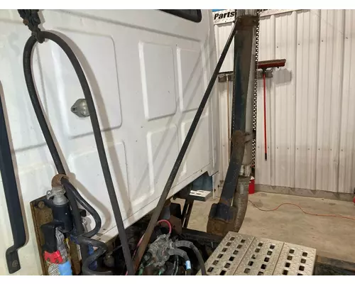 STERLING L9500 SERIES Exhaust Assembly