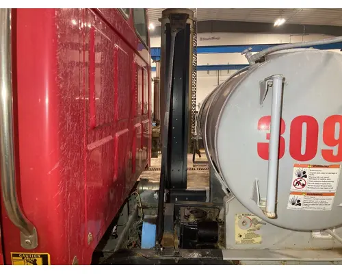 STERLING L9500 SERIES Exhaust Assembly