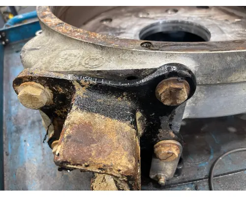 STERLING L9500 SERIES Flywheel Housing