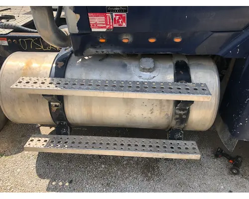 STERLING L9500 SERIES Fuel Tank Strap