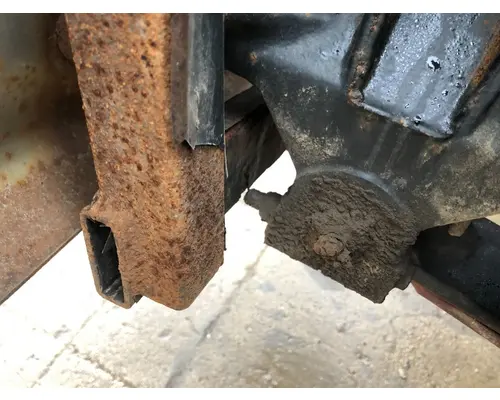 STERLING L9500 SERIES Hood Hinge