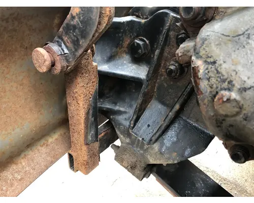 STERLING L9500 SERIES Hood Hinge