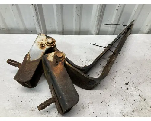 STERLING L9500 SERIES Hood Hinge