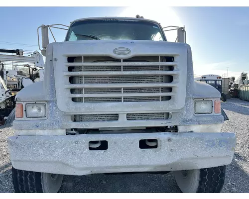 STERLING L9500 SERIES Hood