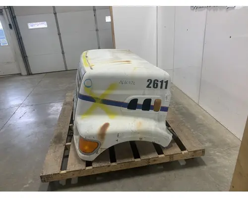 STERLING L9500 SERIES Hood