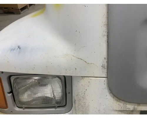 STERLING L9500 SERIES Hood