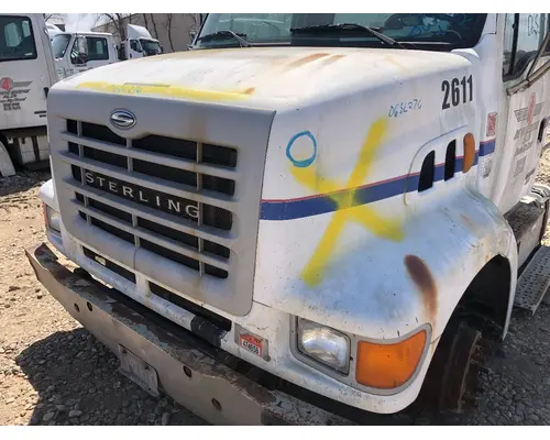 STERLING L9500 SERIES Hood