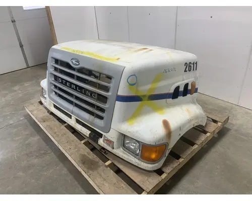 STERLING L9500 SERIES Hood