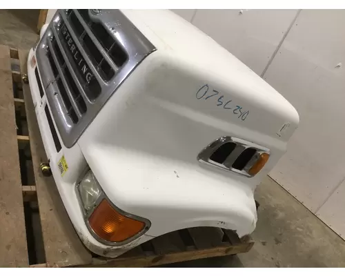 STERLING L9500 SERIES Hood