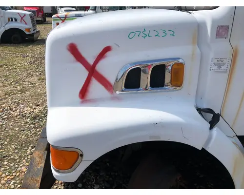 STERLING L9500 SERIES Hood