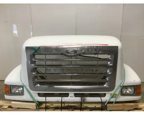 STERLING L9500 SERIES Hood
