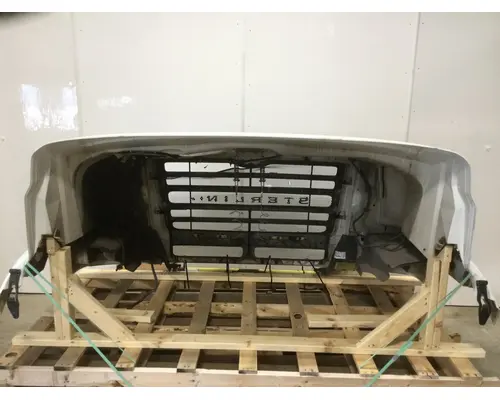 STERLING L9500 SERIES Hood