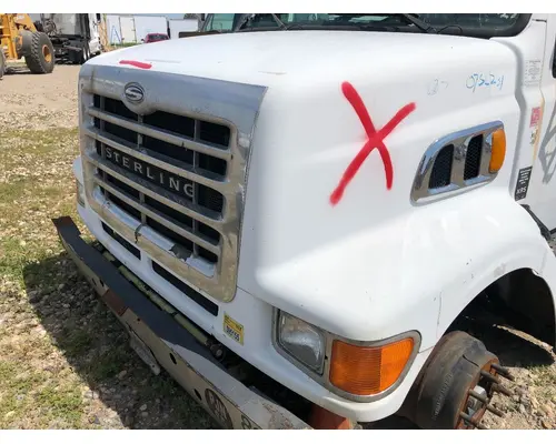 STERLING L9500 SERIES Hood
