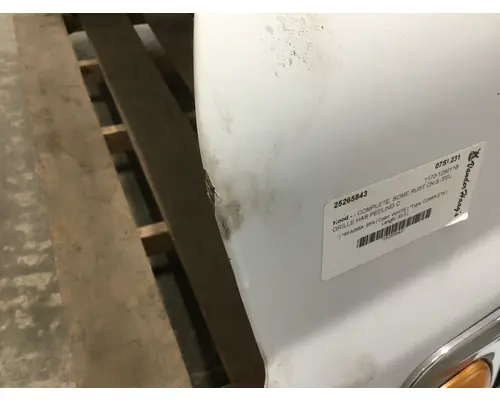 STERLING L9500 SERIES Hood