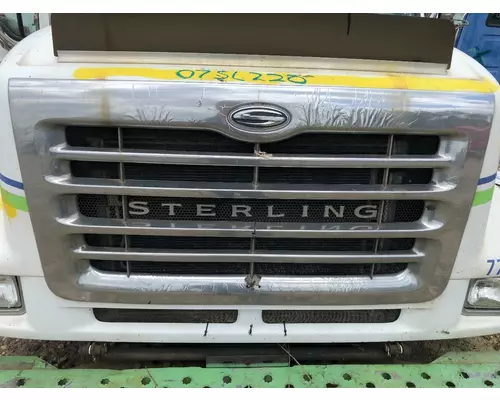 STERLING L9500 SERIES Hood