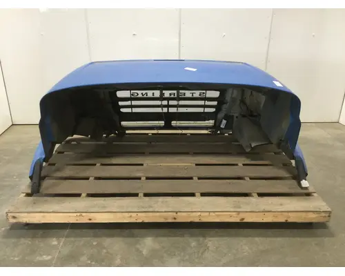 STERLING L9500 SERIES Hood