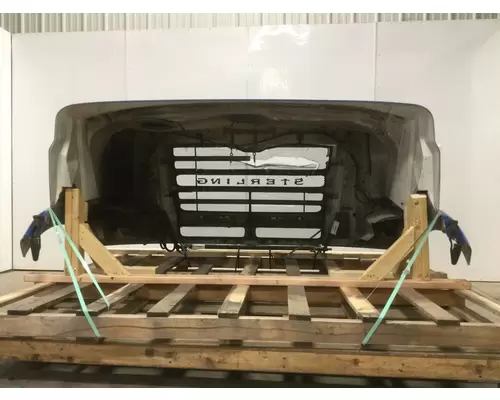 STERLING L9500 SERIES Hood