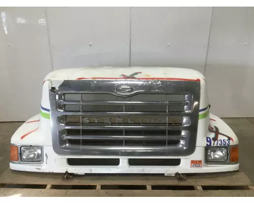 STERLING L9500 SERIES Hood