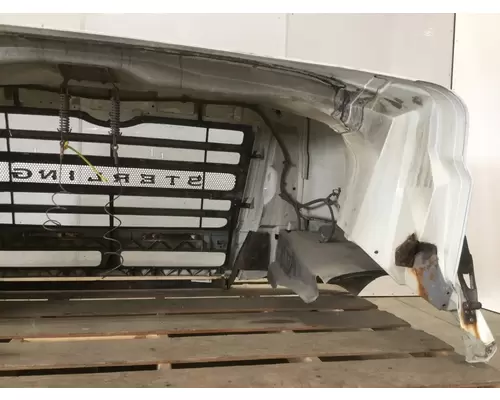 STERLING L9500 SERIES Hood