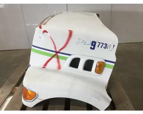 STERLING L9500 SERIES Hood