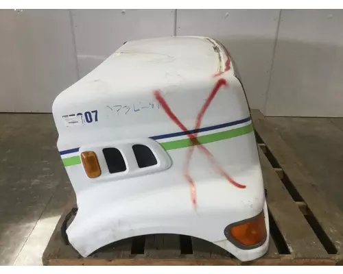 STERLING L9500 SERIES Hood