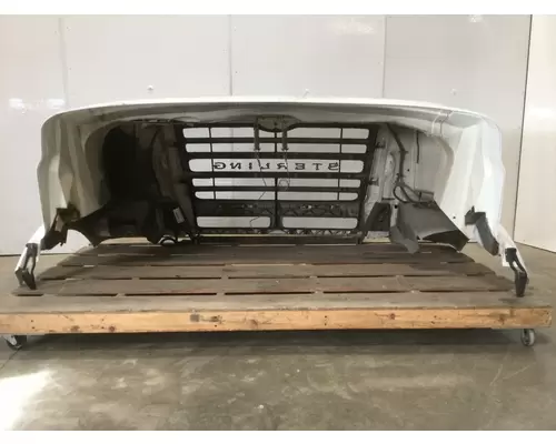 STERLING L9500 SERIES Hood